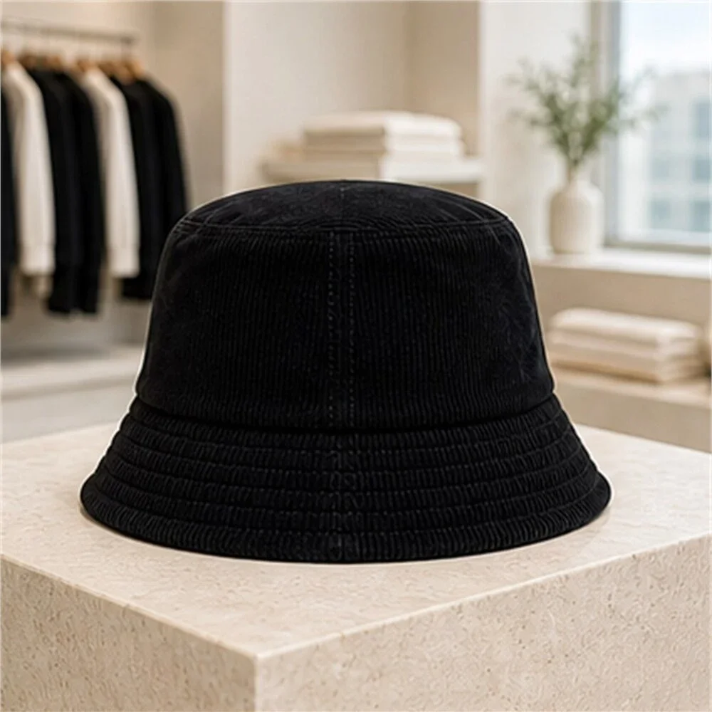 ALO Yoga Black Resort Bucket Hat Sporty